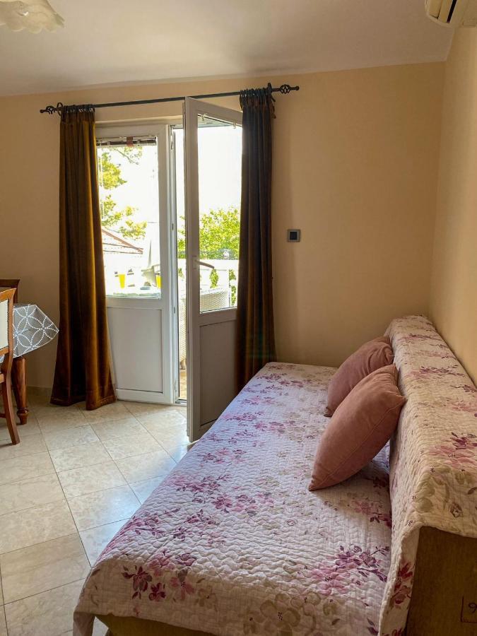 Lovely Apartment Jovan 3,With A View Of The Bay And Free Wi-Fi Kotor Buitenkant foto