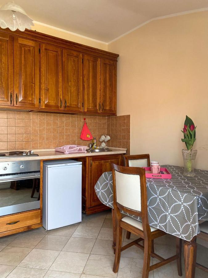 Lovely Apartment Jovan 3,With A View Of The Bay And Free Wi-Fi Kotor Buitenkant foto