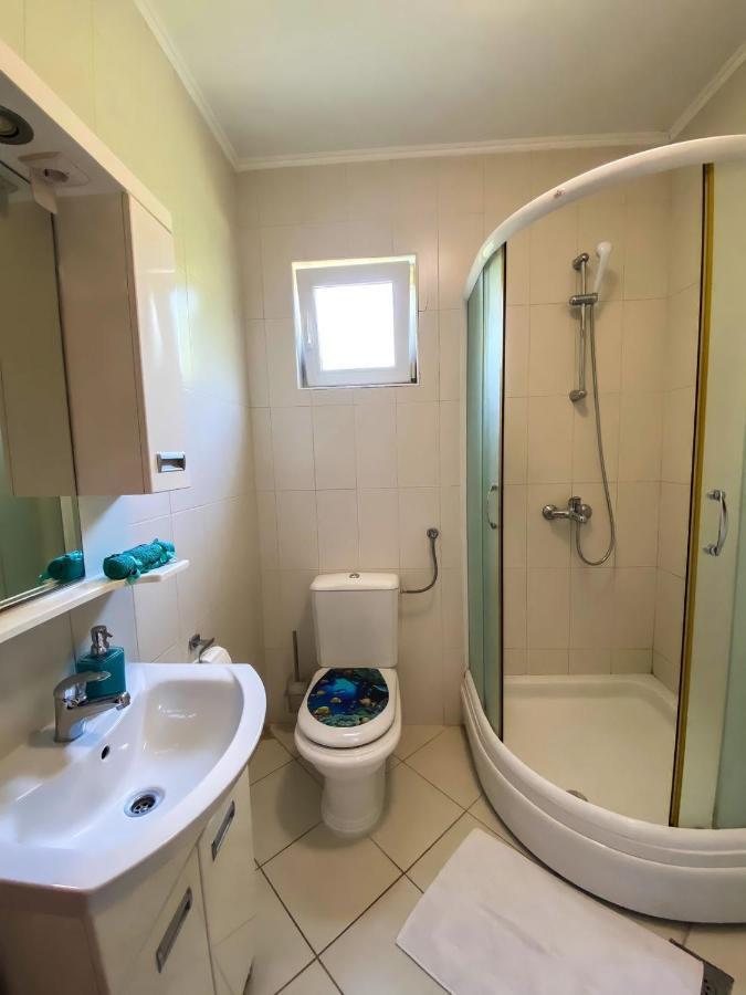 Lovely Apartment Jovan 3,With A View Of The Bay And Free Wi-Fi Kotor Buitenkant foto