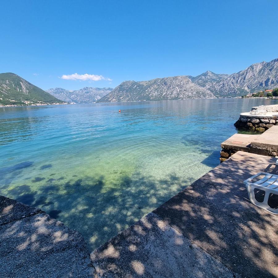 Lovely Apartment Jovan 3,With A View Of The Bay And Free Wi-Fi Kotor Buitenkant foto