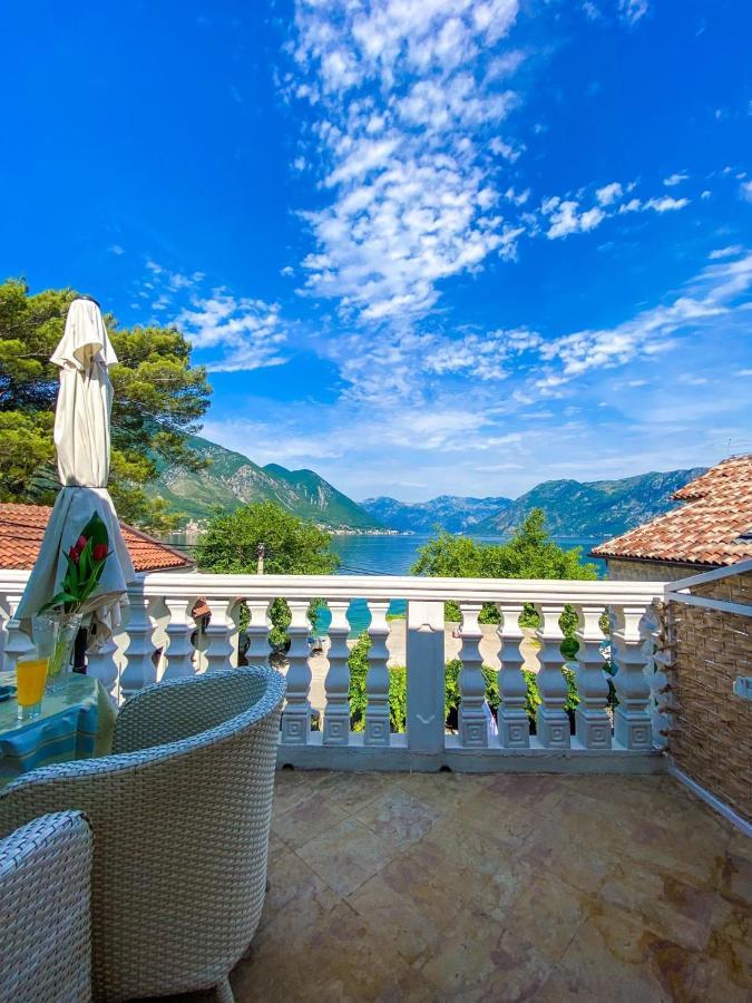 Lovely Apartment Jovan 3,With A View Of The Bay And Free Wi-Fi Kotor Buitenkant foto
