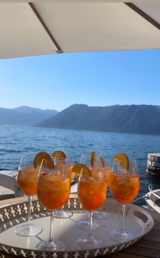 Lovely Apartment Jovan 3,With A View Of The Bay And Free Wi-Fi Kotor Buitenkant foto