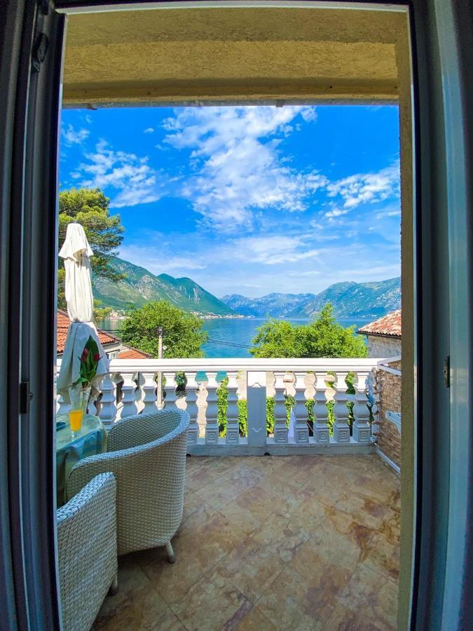 Lovely Apartment Jovan 3,With A View Of The Bay And Free Wi-Fi Kotor Buitenkant foto